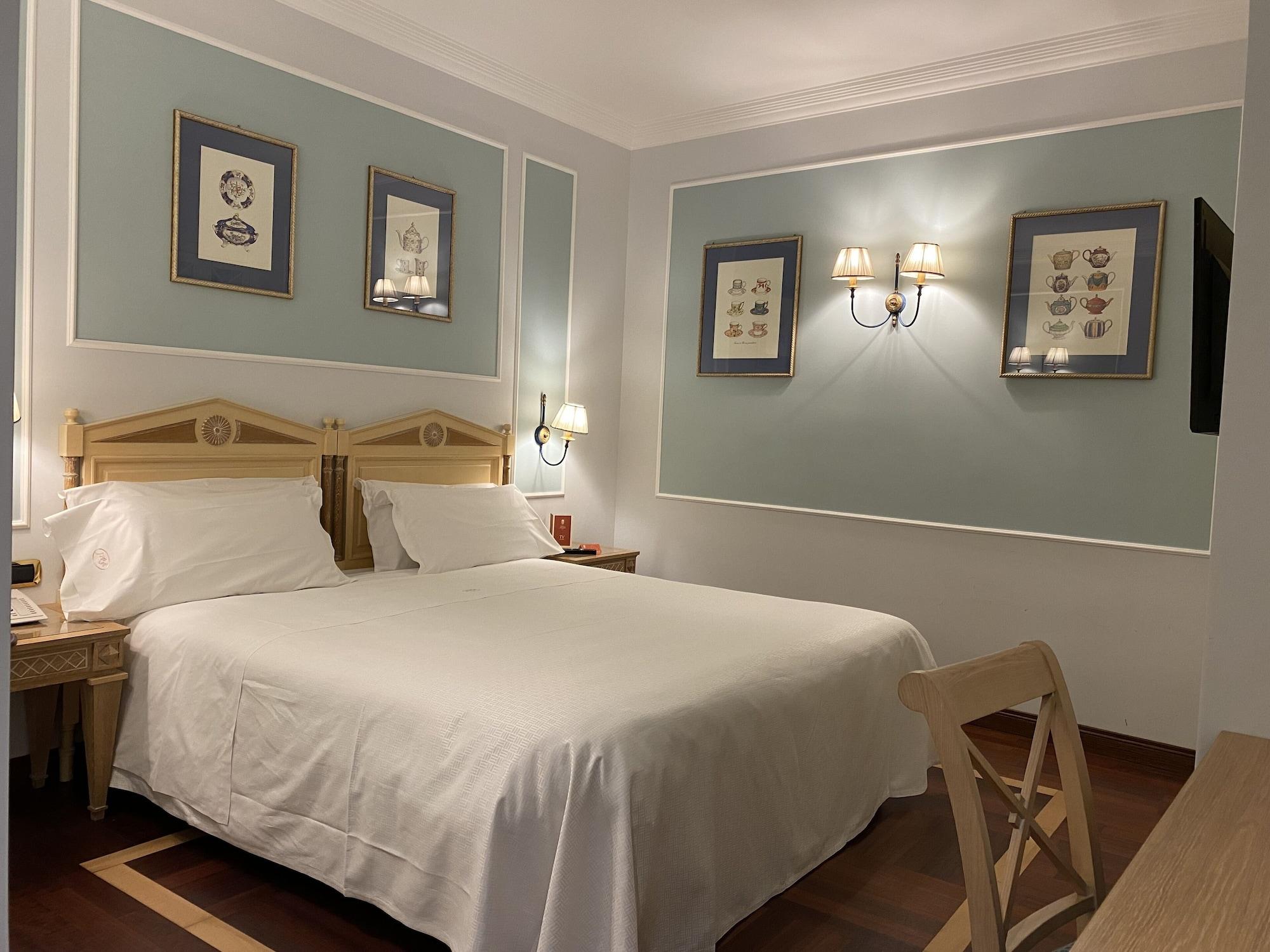 Palazzo Alabardieri Napoli Esterno foto
